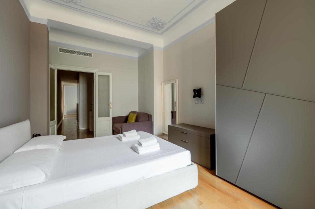 Lovely Apartment In Milano-Porta Romana W/ Balcony ภายนอก รูปภาพ