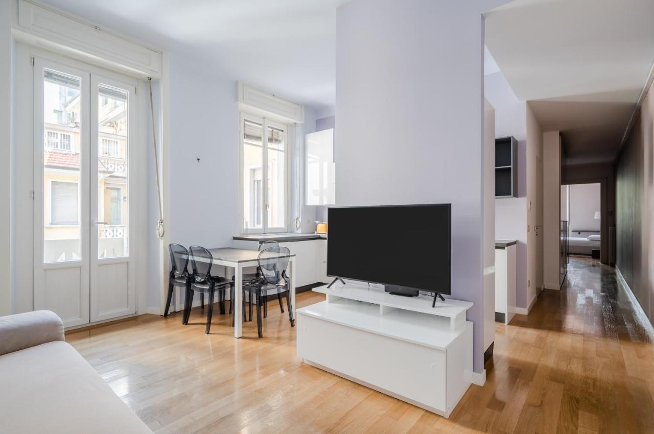 Lovely Apartment In Milano-Porta Romana W/ Balcony ภายนอก รูปภาพ